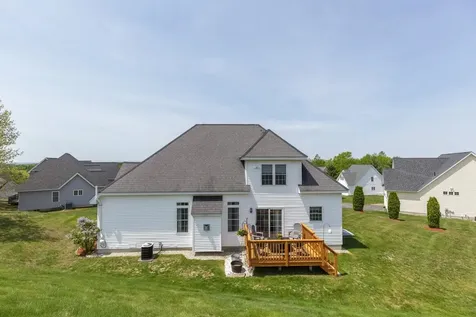 3 South Parrish Drive Londonderry NH 03053