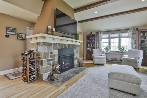 135 Ridge Road Manchester NH 03104