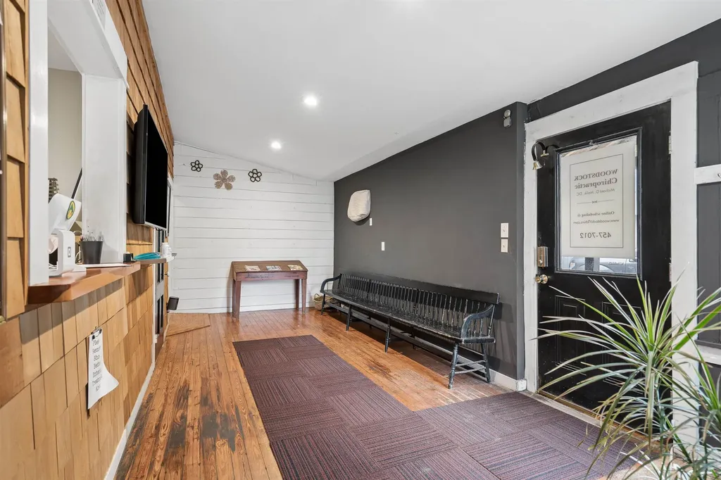 47 Pleasant Street Woodstock VT 05091