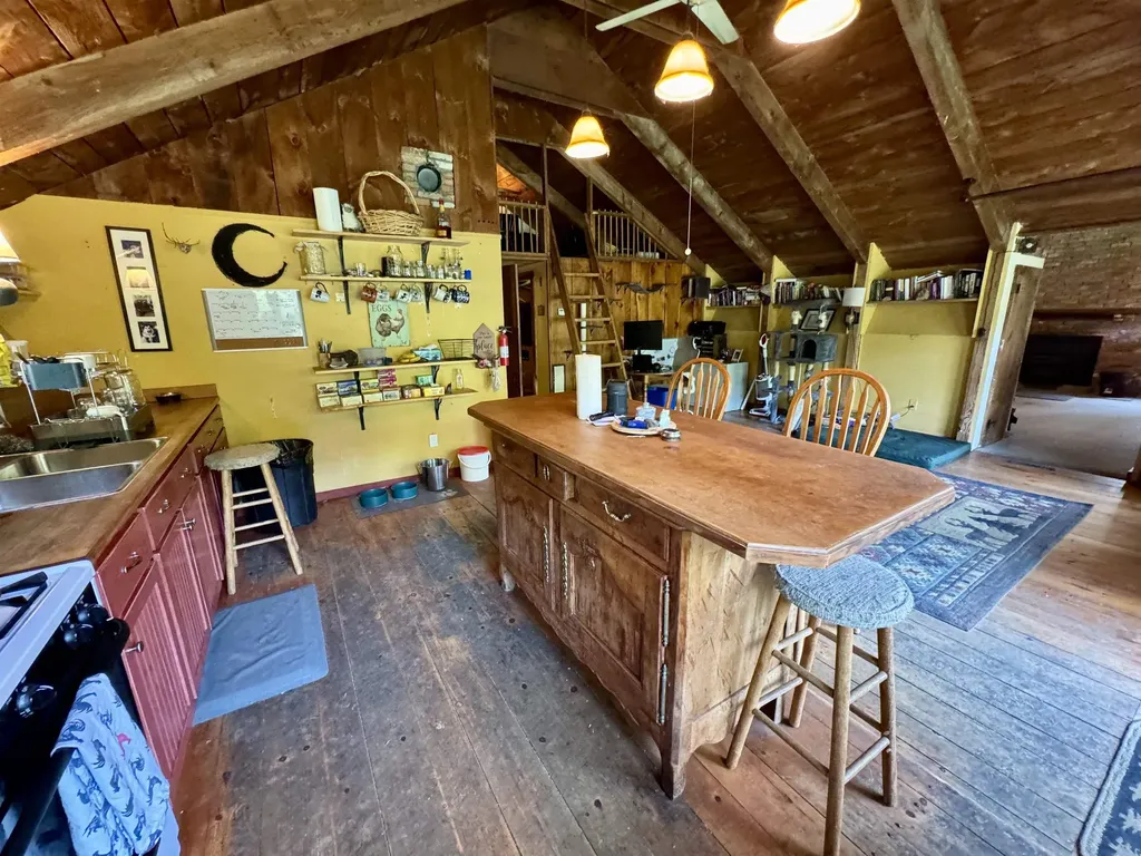 173 Kibling Hill Road Strafford VT 05072