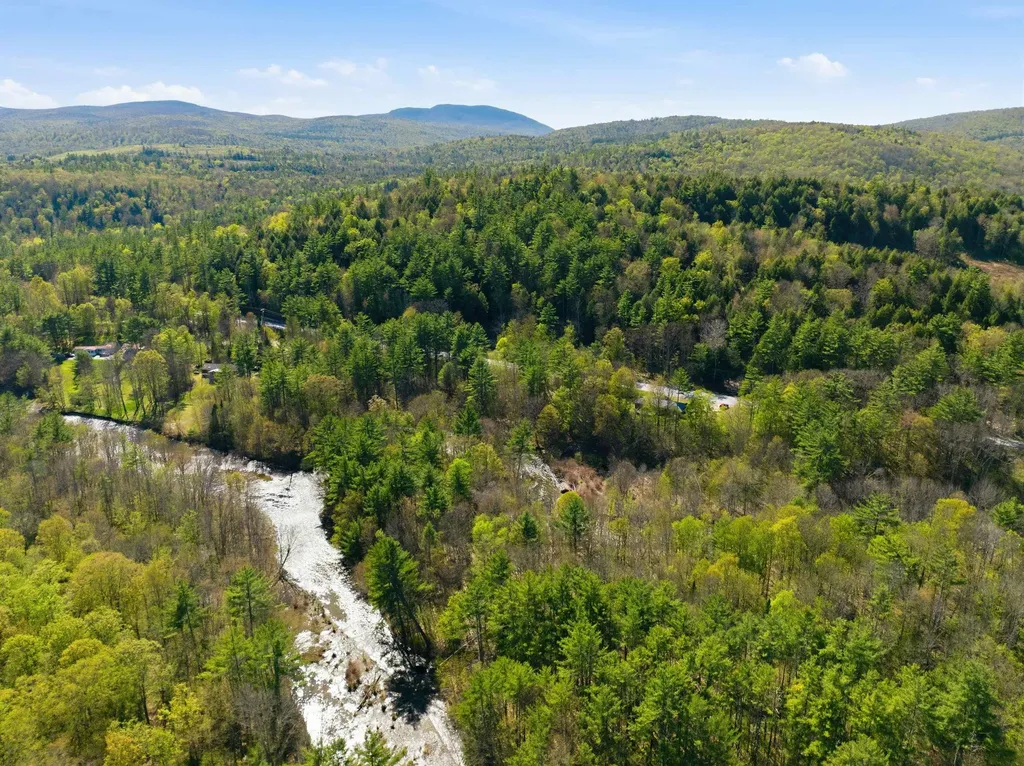 1048 Mount Moosilauke Highway Wentworth NH 03282