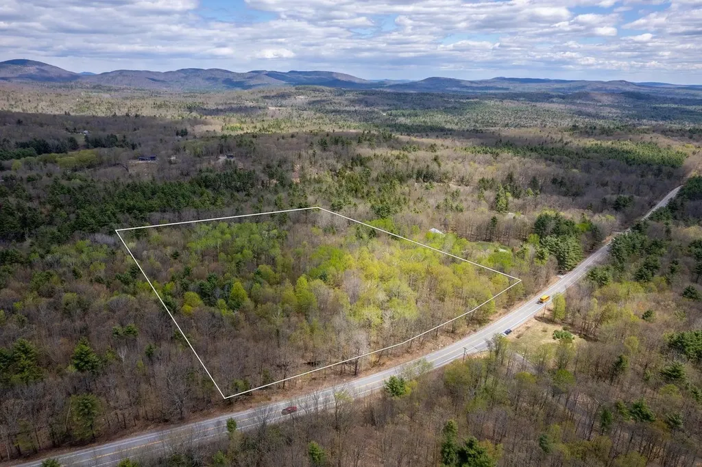 Lot #3 New Hampshire Route 140 Gilmanton NH 03237