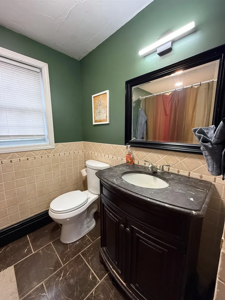 6 Friar Tuck Road Canterbury NH 03224