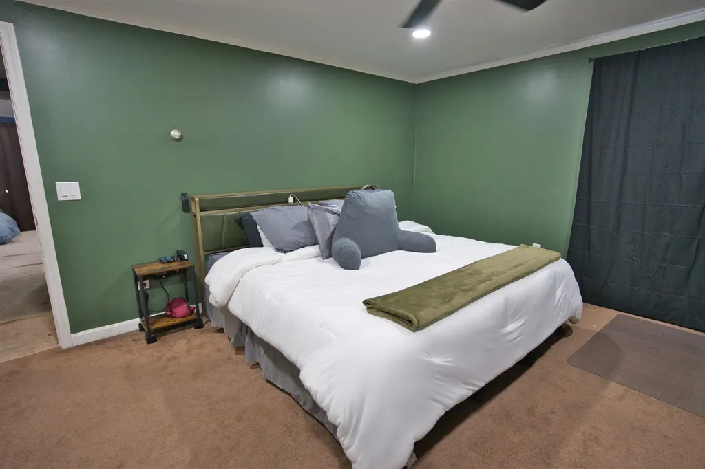6 Friar Tuck Road Canterbury NH 03224