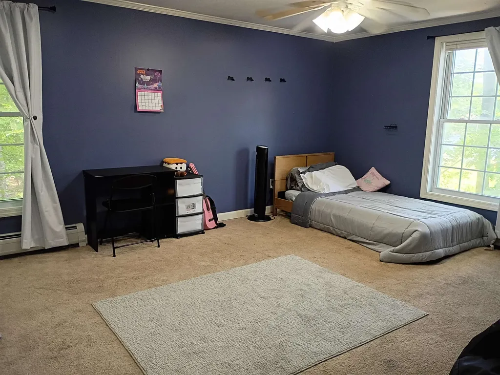 6 Friar Tuck Road Canterbury NH 03224