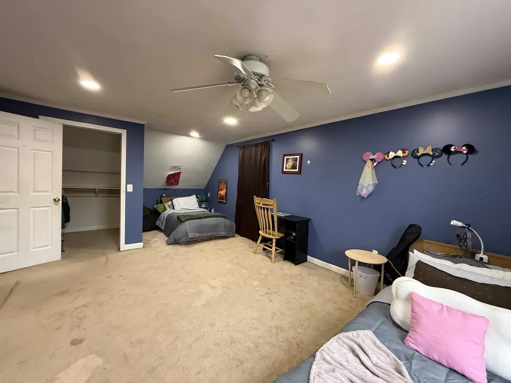 6 Friar Tuck Road Canterbury NH 03224
