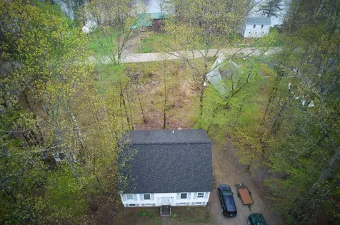 6 Friar Tuck Road Canterbury NH 03224