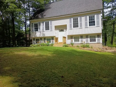 6 Friar Tuck Road Canterbury NH 03224