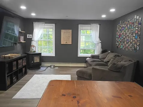 6 Friar Tuck Road Canterbury NH 03224