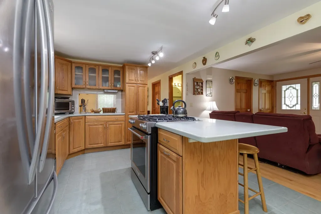 36 N Curtisville Road Concord NH 03301