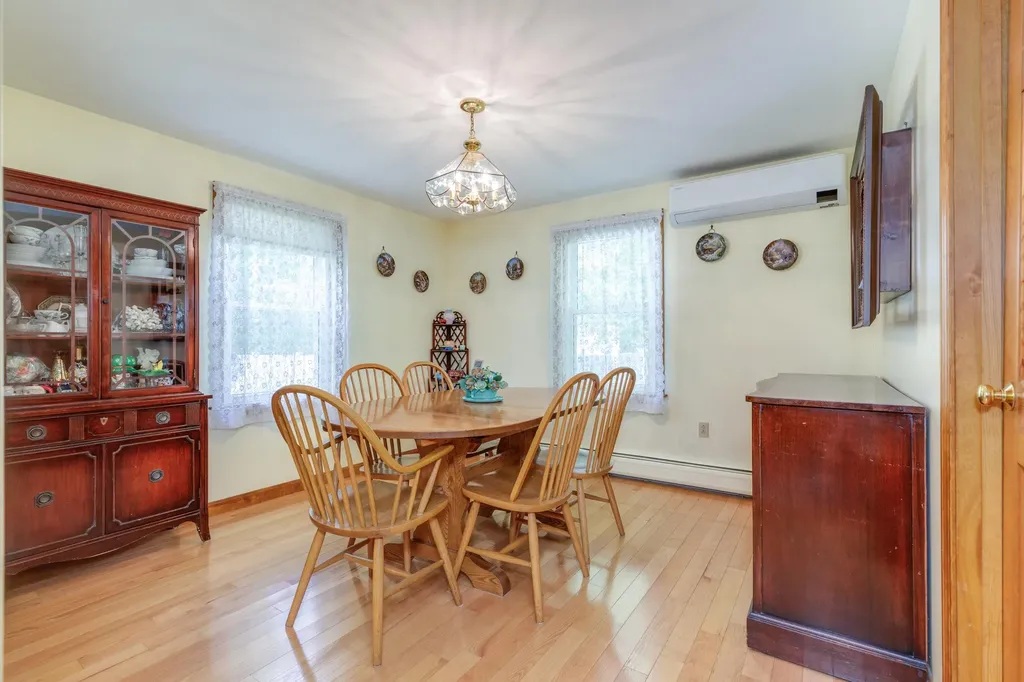 36 N Curtisville Road Concord NH 03301
