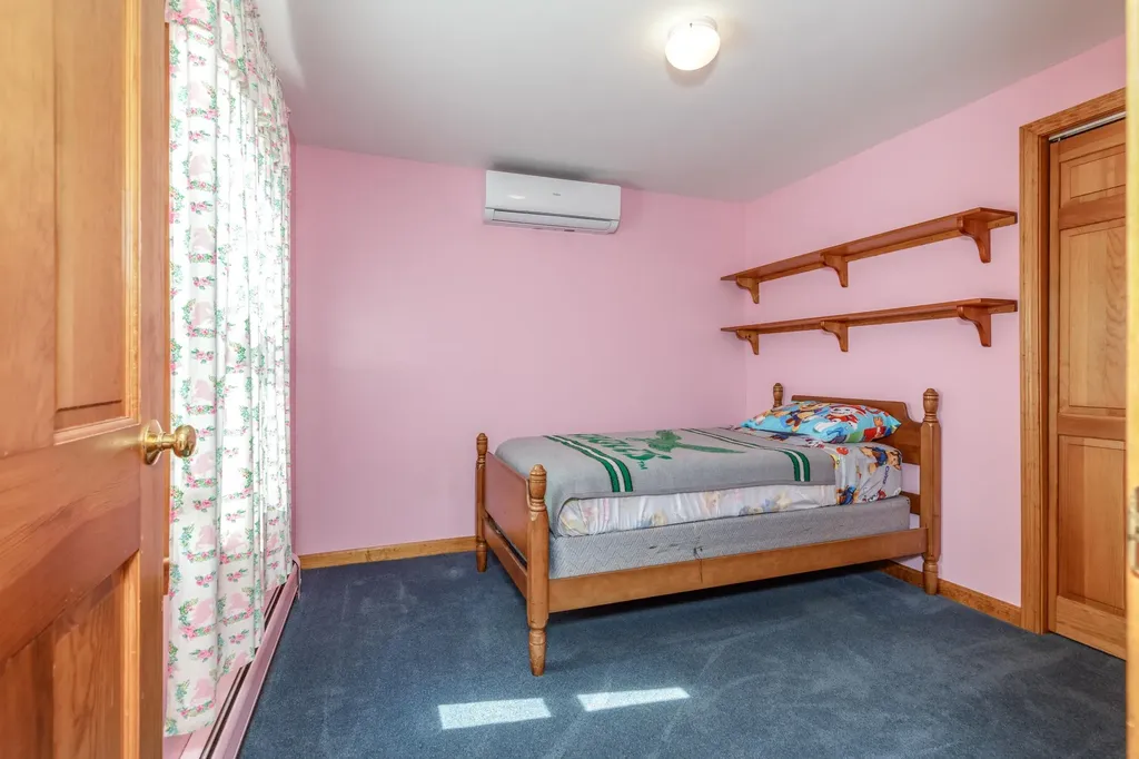 36 N Curtisville Road Concord NH 03301