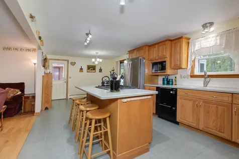36 N Curtisville Road Concord NH 03301