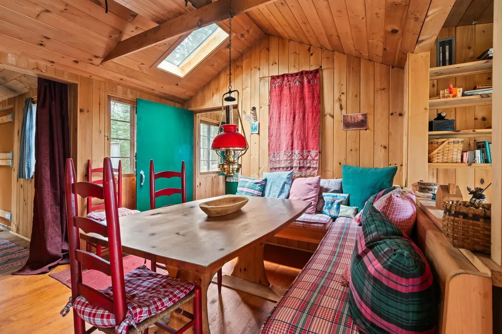 36 Mountain Road Dalton NH 03598