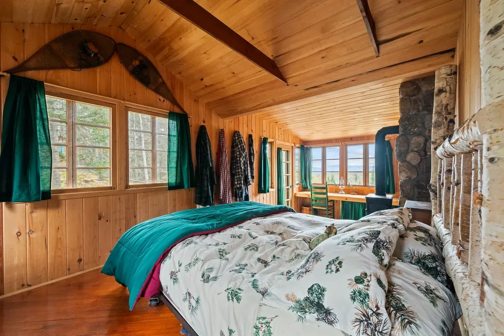 36 Mountain Road Dalton NH 03598