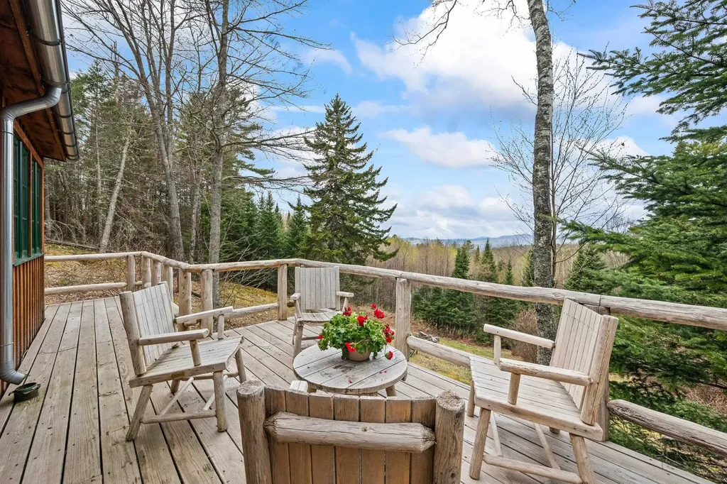 36 Mountain Road Dalton NH 03598