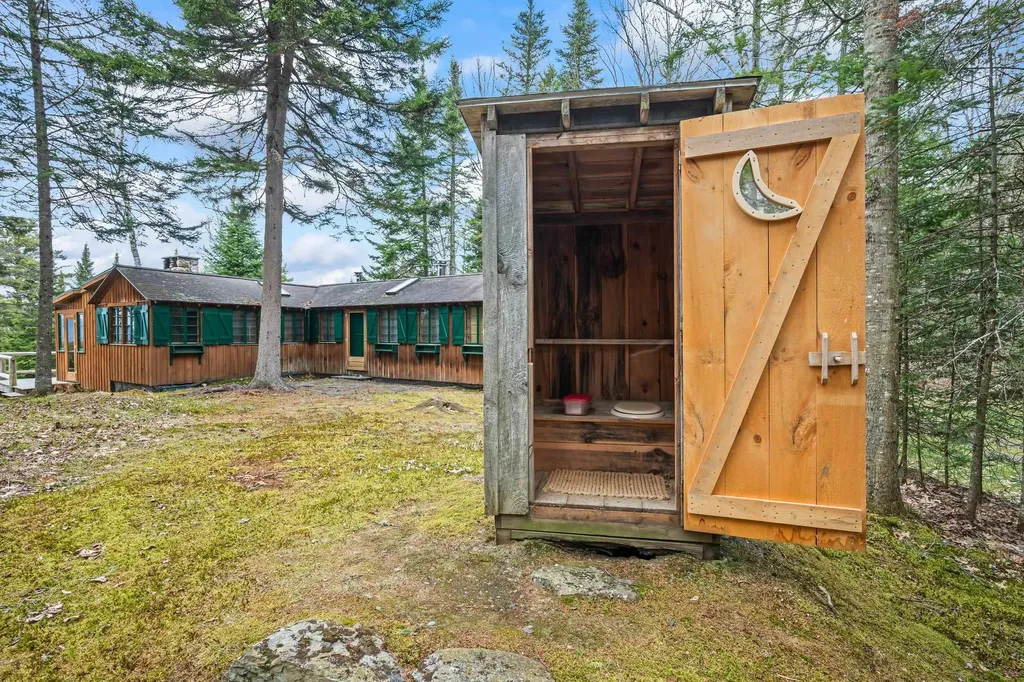 36 Mountain Road Dalton NH 03598