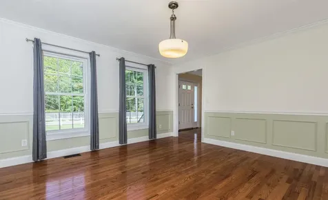 9 Towle Farm Road Hampton Falls NH 03844