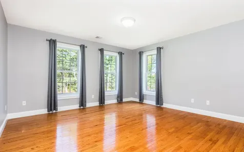 9 Towle Farm Road Hampton Falls NH 03844