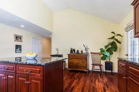 9 Towle Farm Road Hampton Falls NH 03844