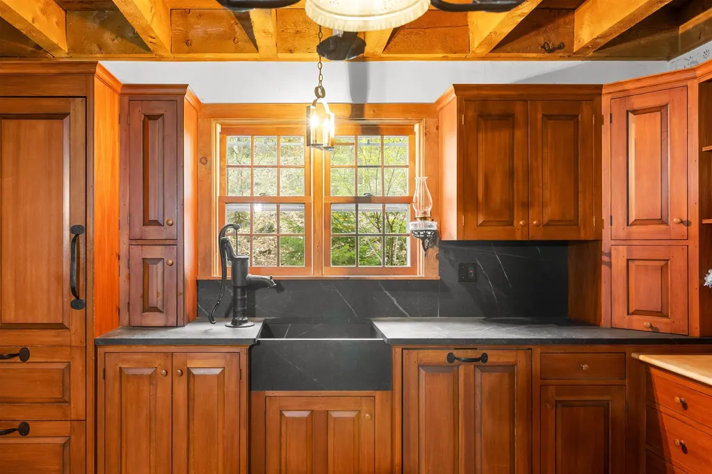 4499 Lower Waterford Road Waterford VT 05819