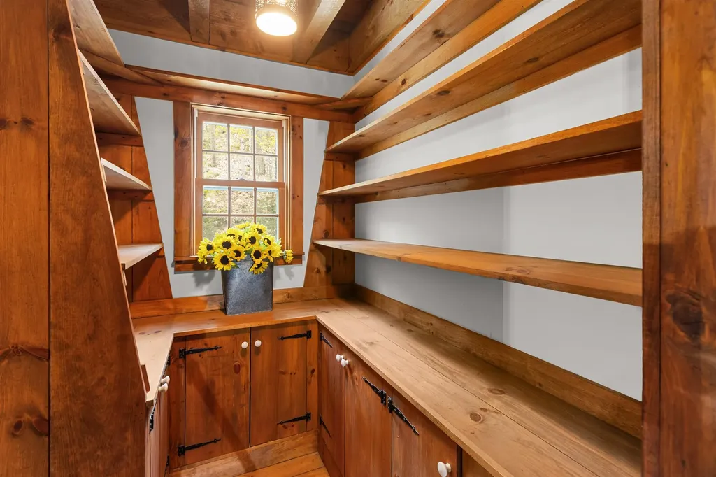 4499 Lower Waterford Road Waterford VT 05819