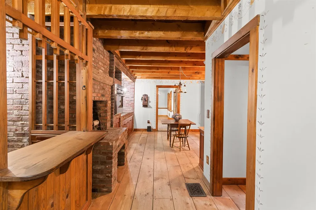 4499 Lower Waterford Road Waterford VT 05819