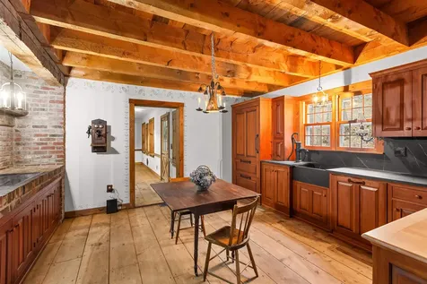 4499 Lower Waterford Road Waterford VT 05819