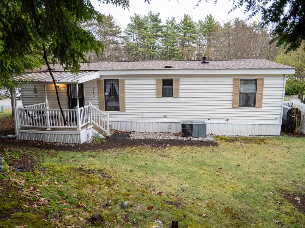 52 Monadnock Drive Rochester NH 03867