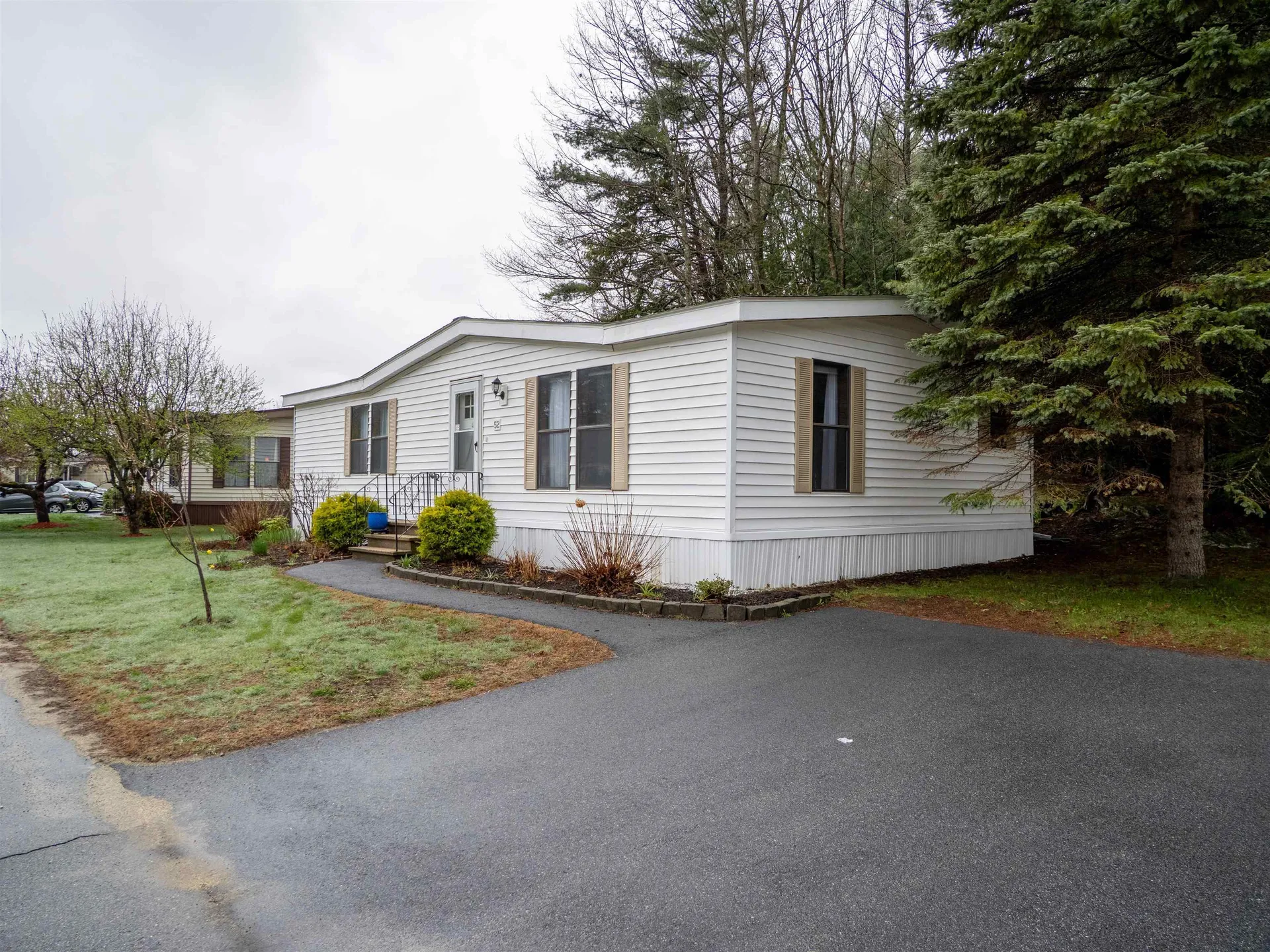 52 Monadnock Drive Rochester NH 03867