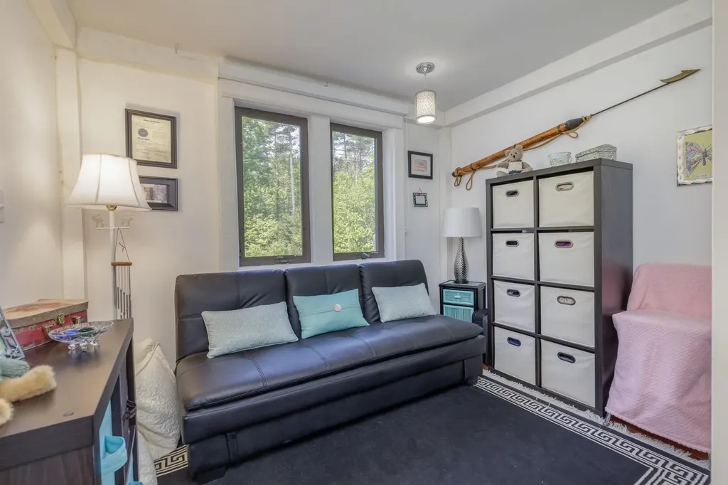 49 Moss Road Hopkinton NH 03229