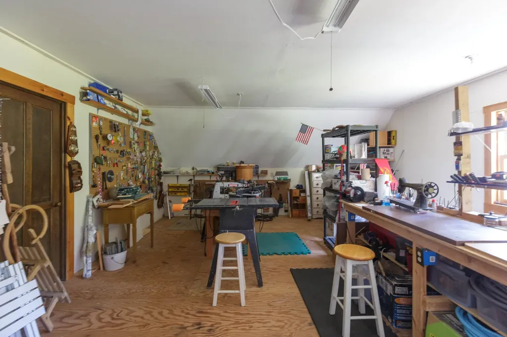 49 Moss Road Hopkinton NH 03229