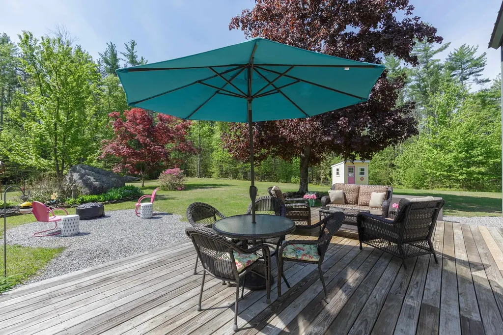 49 Moss Road Hopkinton NH 03229