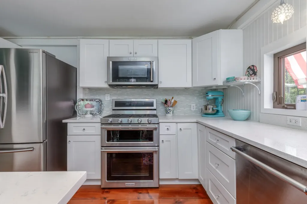 49 Moss Road Hopkinton NH 03229