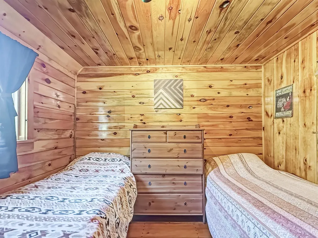 36 Moss Drive Stewartstown NH 03576
