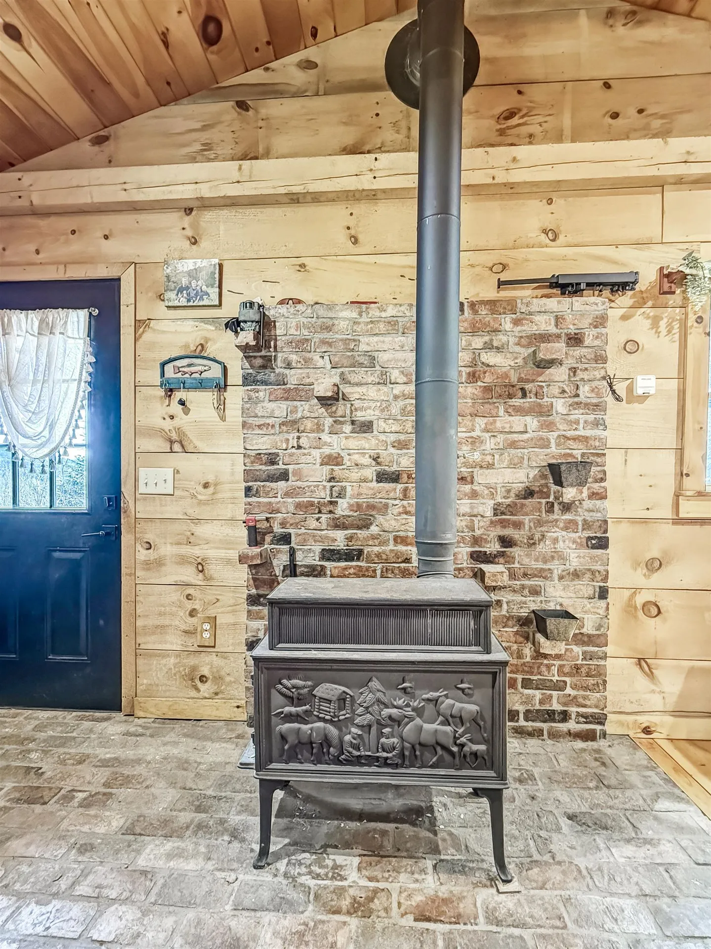 36 Moss Drive Stewartstown NH 03576