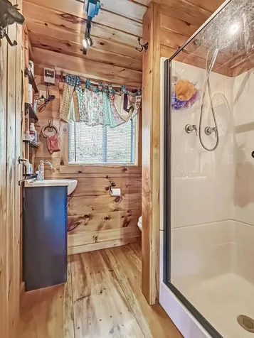 36 Moss Drive Stewartstown NH 03576