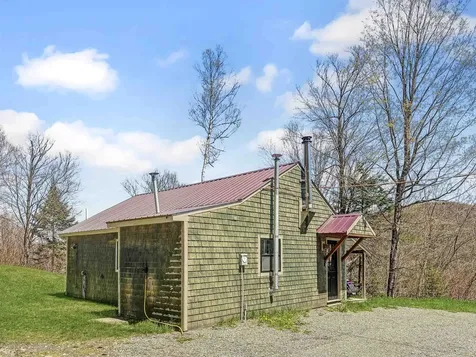 36 Moss Drive Stewartstown NH 03576
