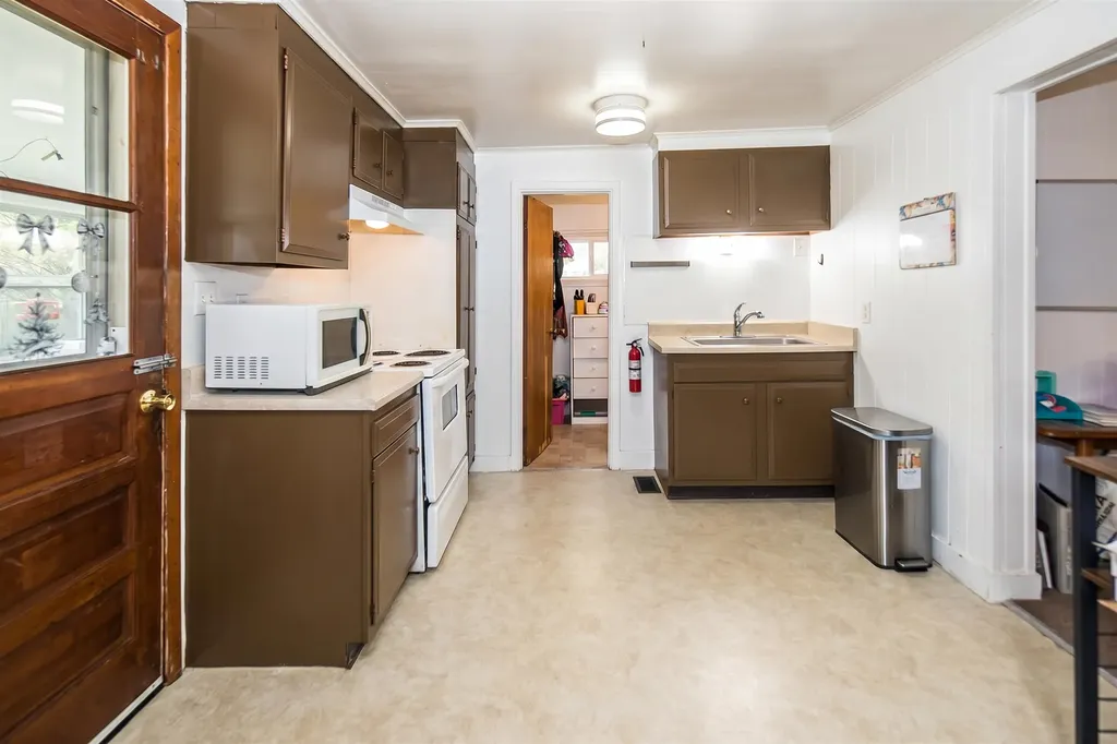 848 Blue Star Drive Ira VT 05735