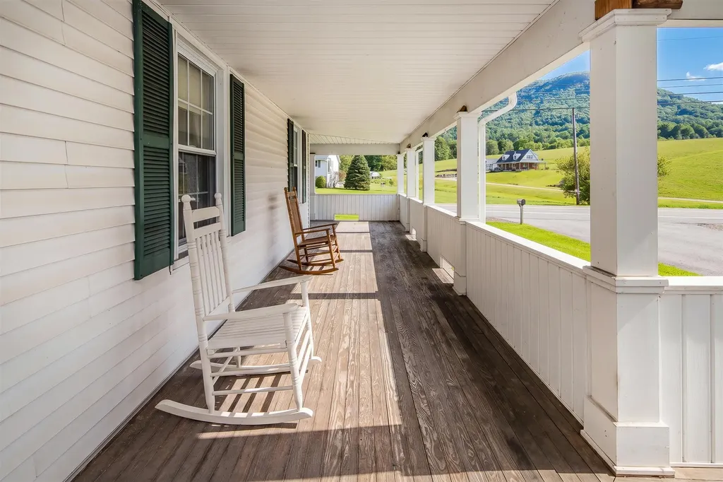 848 Blue Star Drive Ira VT 05735