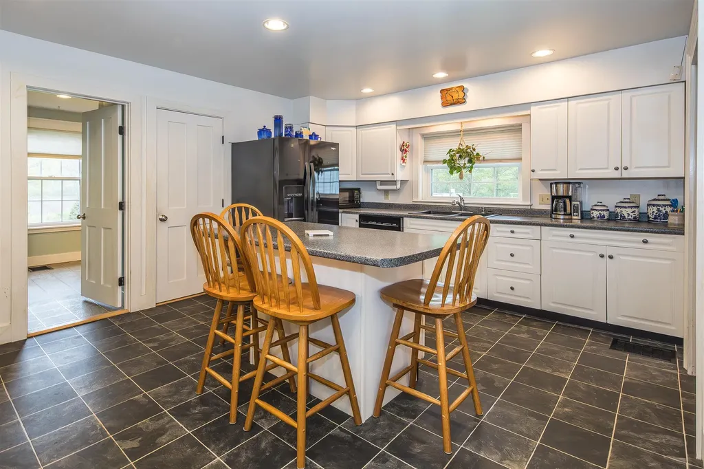 848 Blue Star Drive Ira VT 05735