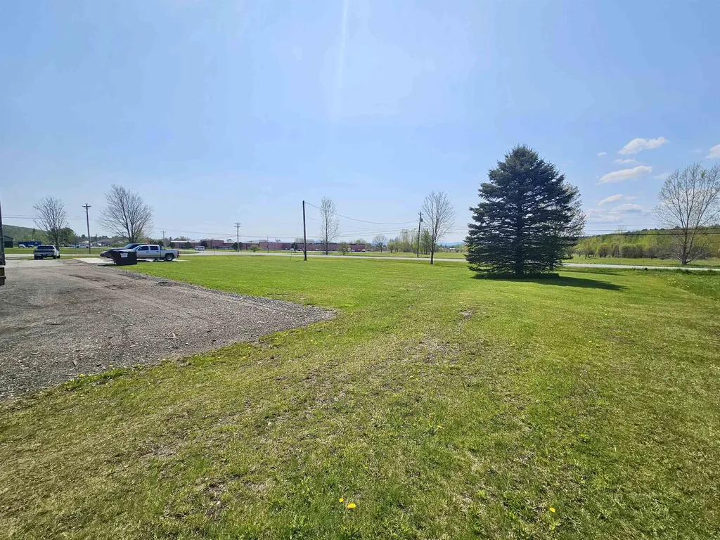 304 Commerce Way Derby VT 05829