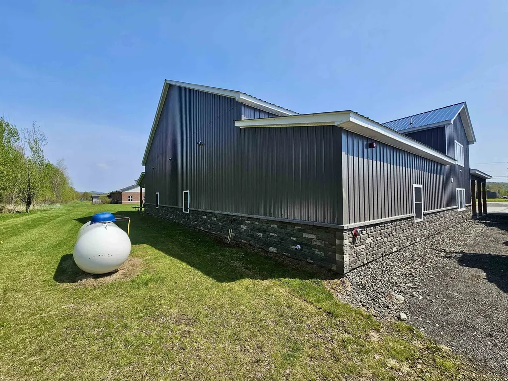 304 Commerce Way Derby VT 05829
