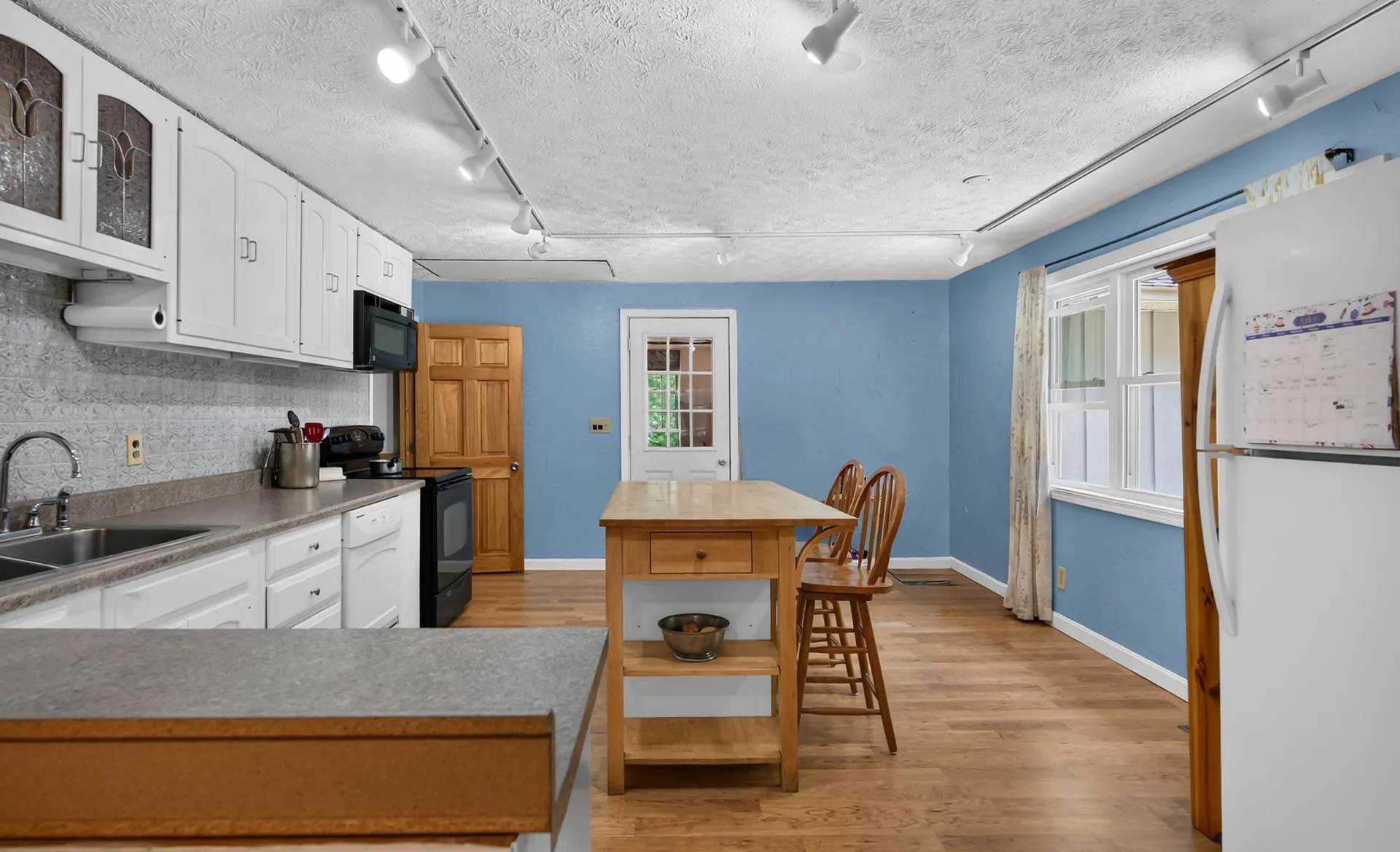 92 Old Cathedral Road Rindge NH 03461