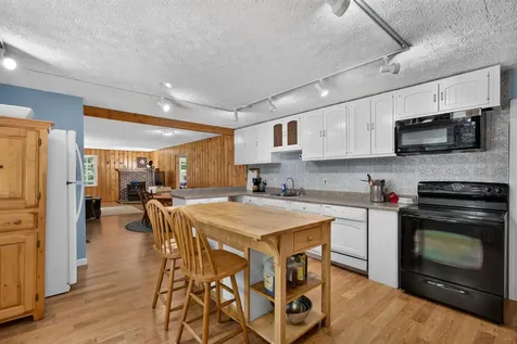 92 Old Cathedral Road Rindge NH 03461