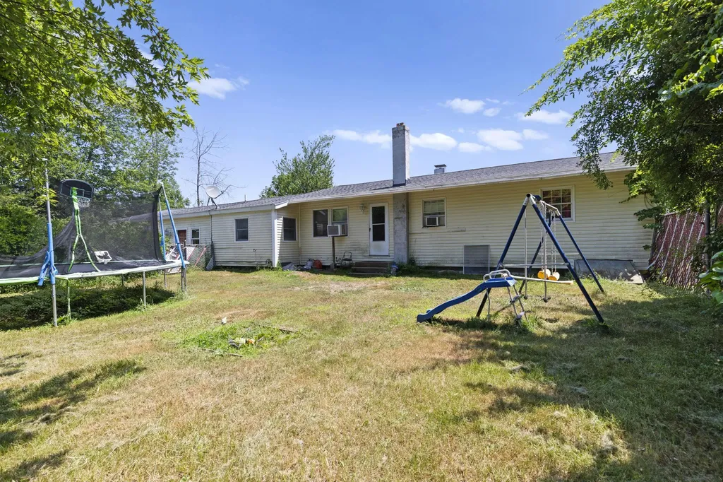 784 Portland Street Rochester NH 03868