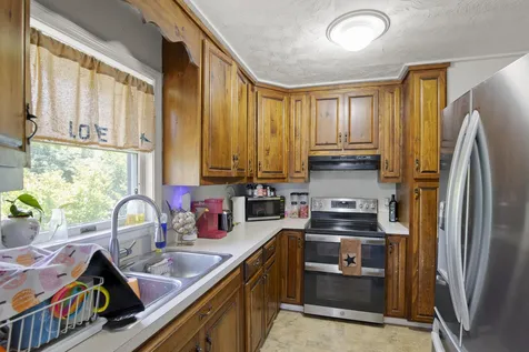 784 Portland Street Rochester NH 03868