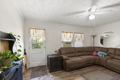 784 Portland Street Rochester NH 03868