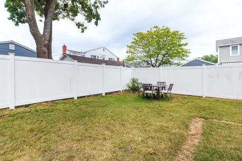 14 Fellows Avenue Hampton NH 03842
