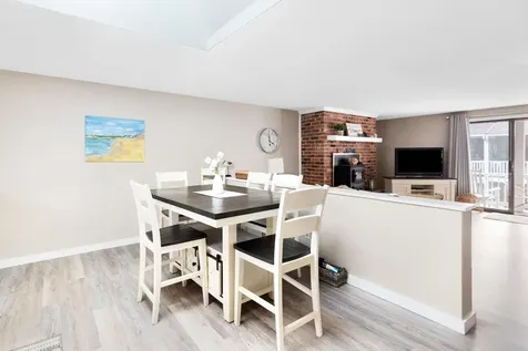 14 Fellows Avenue Hampton NH 03842
